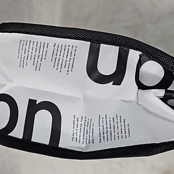 Lululemon Holiday Special Edition Small Reusable Tote Carryall Gym Bag - Picture 5 of 5